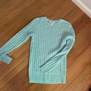 Light blue vineyard vines cable knit sweater